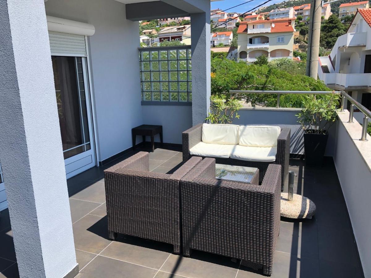 House Filomena Banjol Exterior foto